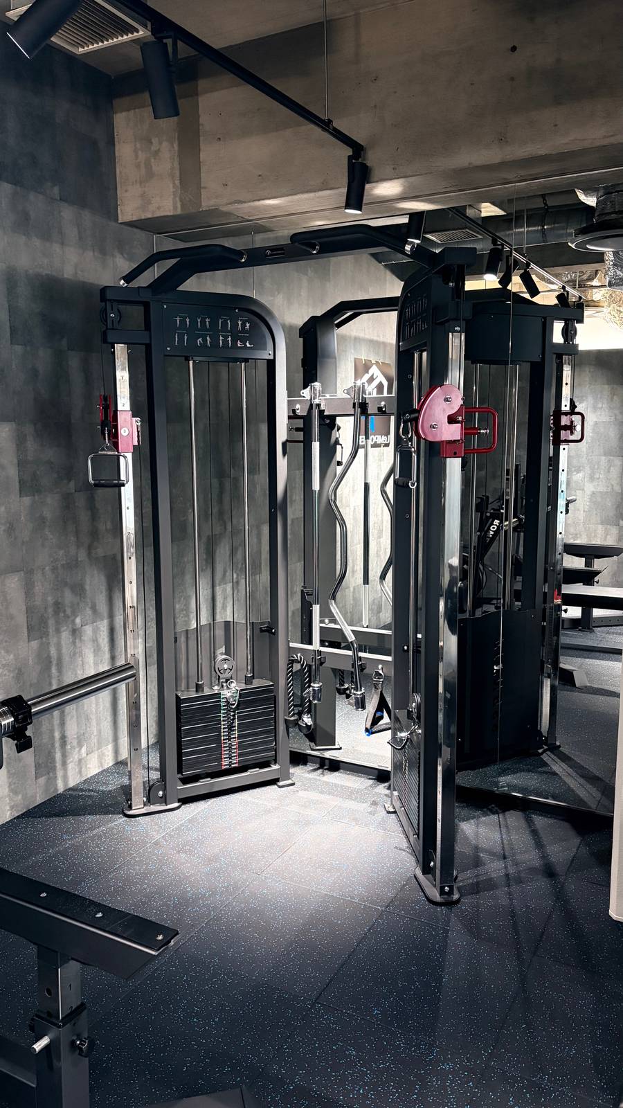 トレーニング機器